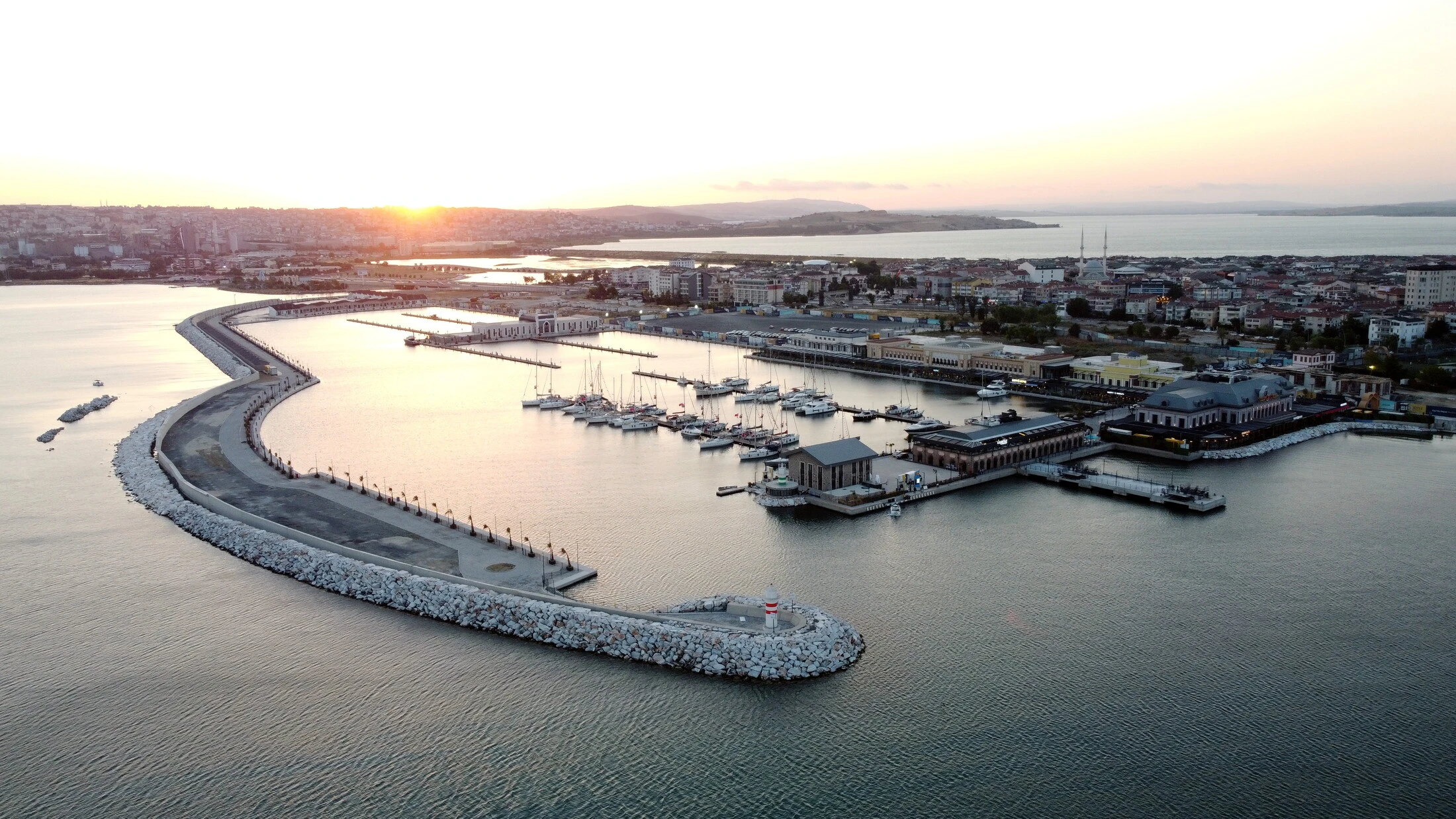 Kıyı İstanbul Marina