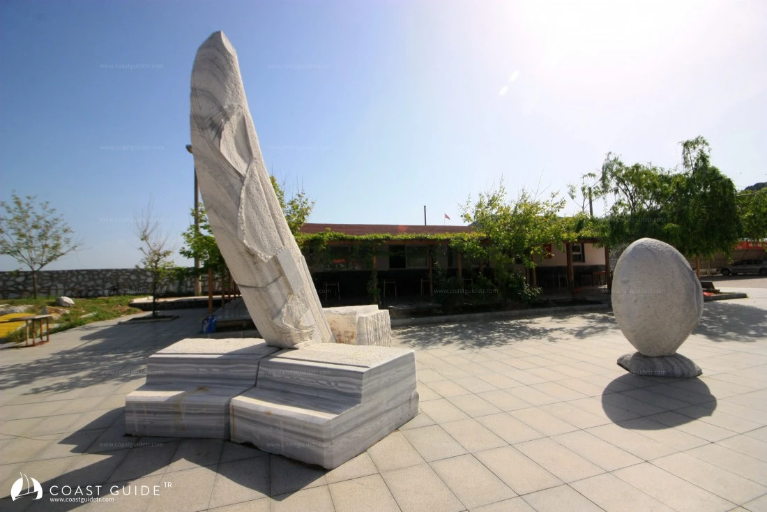Marmara Adası Saraylar - Fotoğraf 3