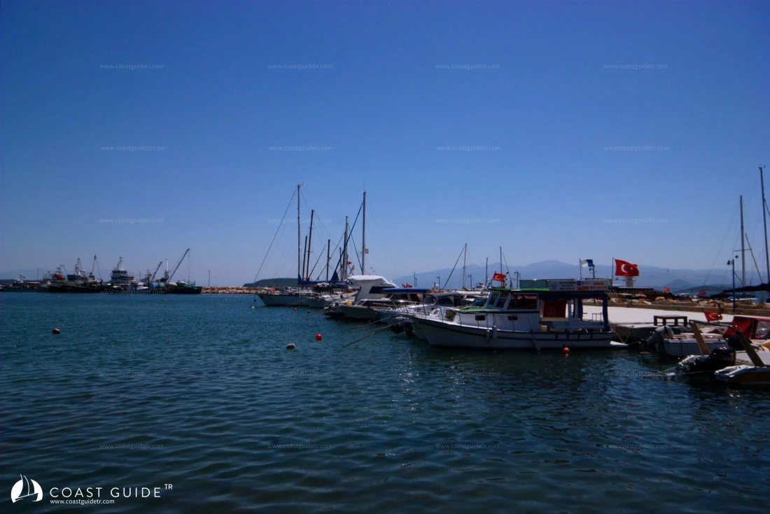 Çeşmealtı Limanı - Fotoğraf 3