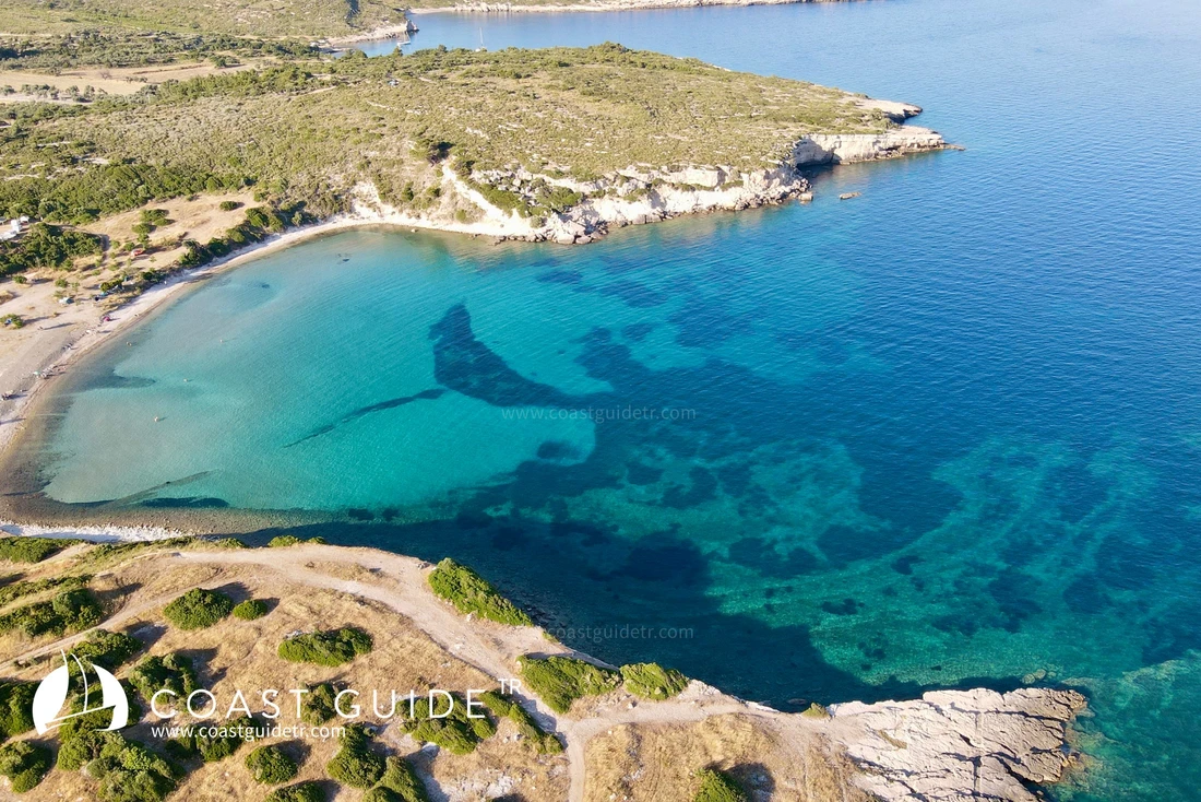 Yarımada Koyu