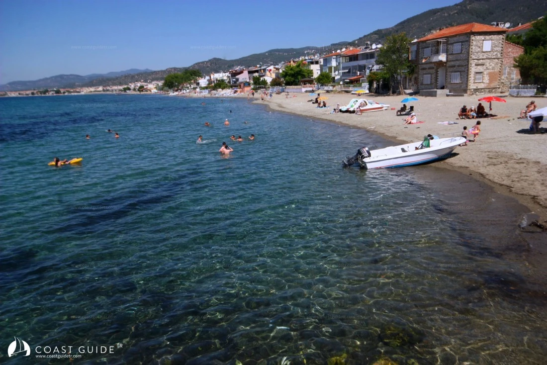 Altınoluk Limanı - Fotoğraf 1