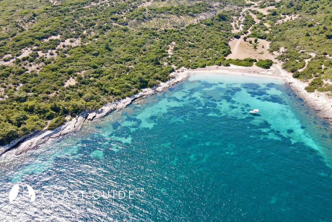 Sığacık Çam Limanı - Fotoğraf 4