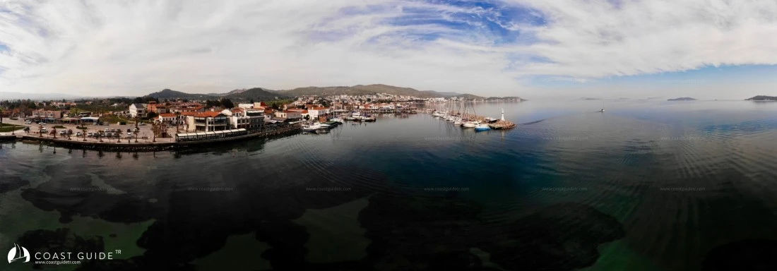 Urla Limanı - Fotoğraf 2